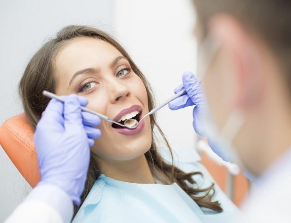 Why Dentists Can Clean Your Teeth Better