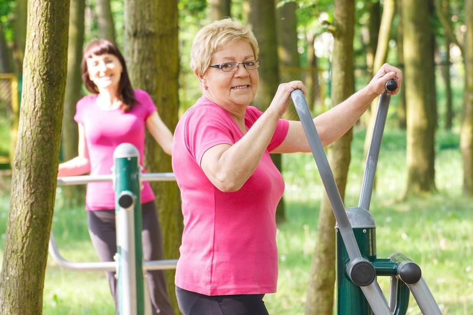 Outdoor Fitness Equipment Can Be Great For Senior Citizens