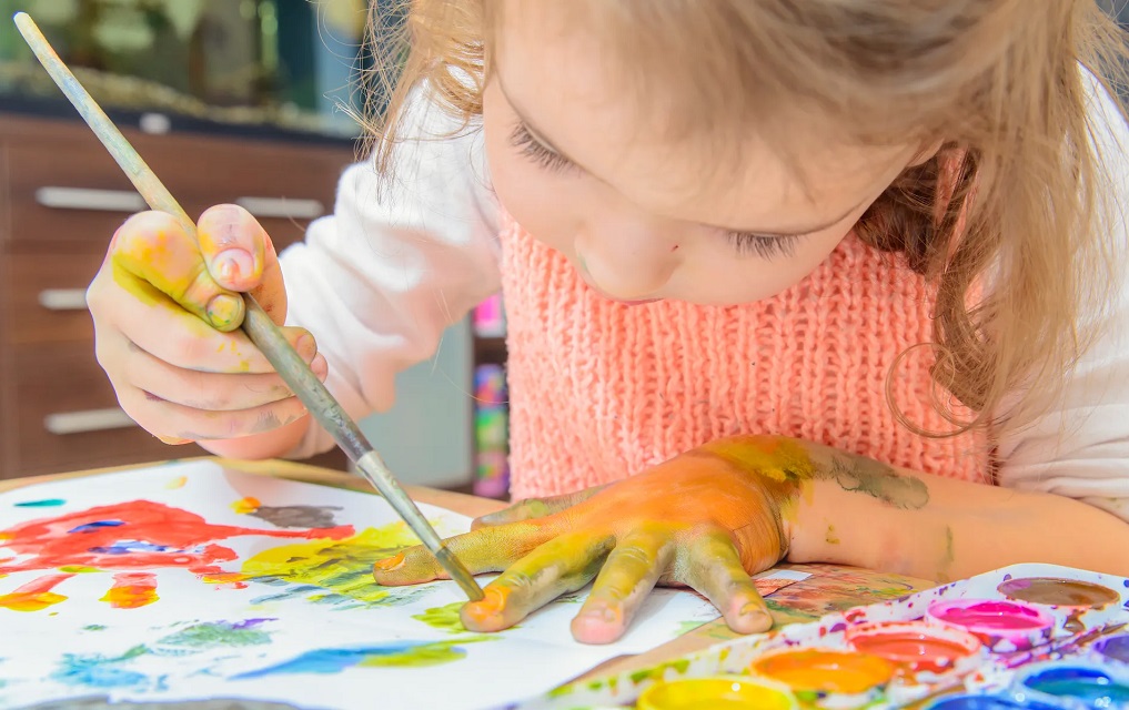 Encourage Art In A Gifted Child