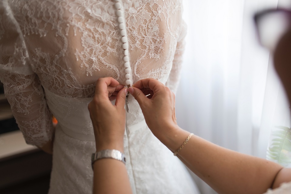 Finding The Wedding Dress Of Your Dreams