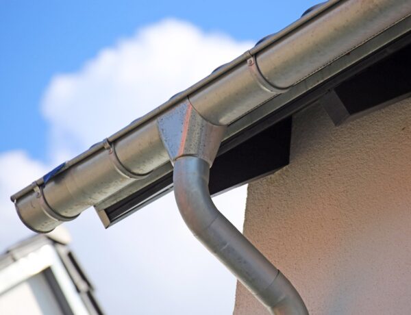 Maintaining And Cleaning Half Round Gutters
